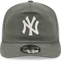 petten-gebogen-groen-snapback-19twenty-precurved-van-new-york-yankees-mlb-van-new-era