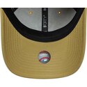 petten-gebogen-khaki-verstelbaar-9forty-league-essential-van-new-york-yankees-mlb-van-new-era