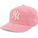 petten-gebogen-roze-verstelbaar-19twenty-precurved-corduroy-pastel-van-new-york-yankees-mlb-van-new-era