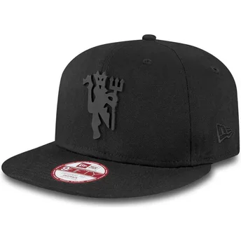 petten-plat-zwart-snapback-9fifty-black-on-black-van-manchester-united-football-club-premier-league-van-new-era